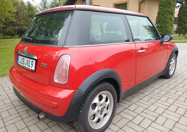 MINI ONE cena 9900 przebieg: 220000, rok produkcji 2002 z Dzierzgoń małe 704